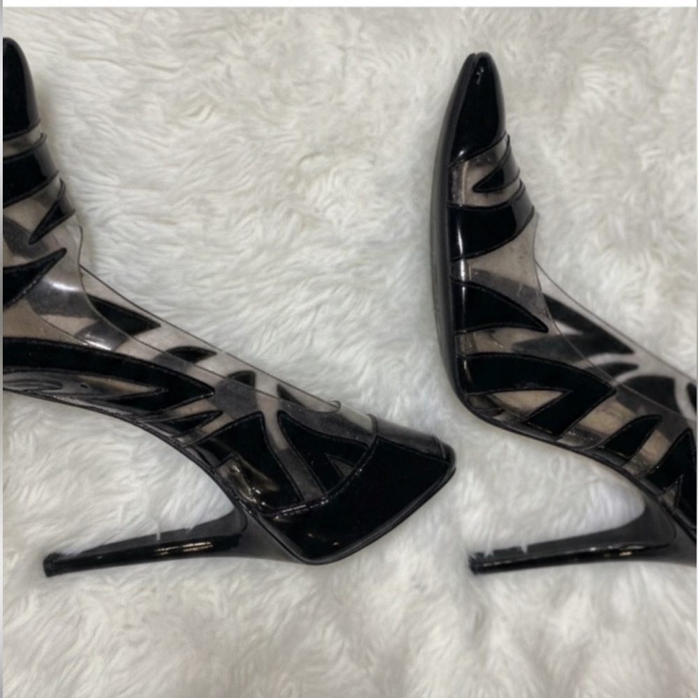 Jessica Simpson Black and Clear Heels 💳 - Picture 2 of 2